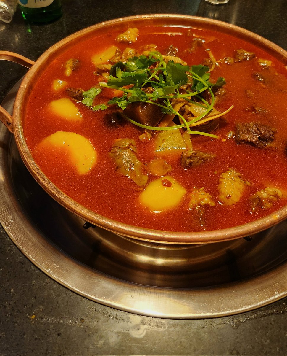 Tasty_Morsels_'s tweet photo. Naxi beef and potato hotpot, the perfect remedy for a cold and miserable day #chinesefood #naxi https://t.co/9XKLZV93pB
