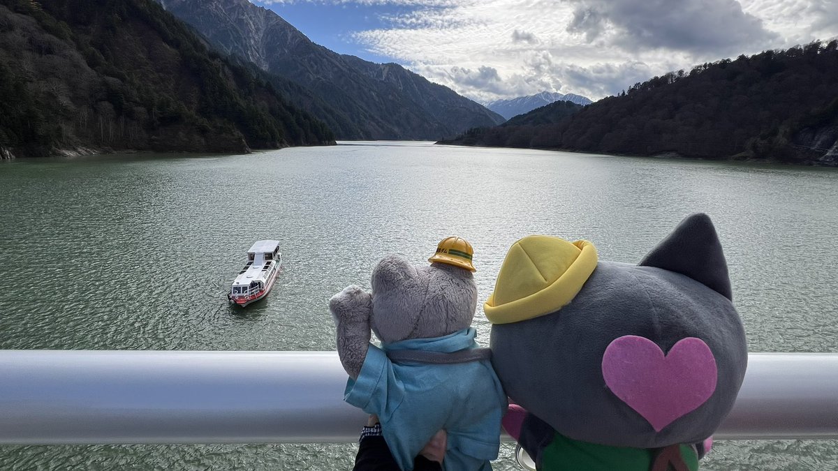 歯ぁぴょす🦷かえるのピクルスと鉄道と野球とダムの人😂15℃以上はツライわね🥹 tweet media