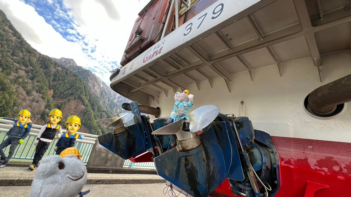 歯ぁぴょす🦷かえるのピクルスと鉄道と野球とダムの人😂15℃以上はツライわね🥹 tweet media