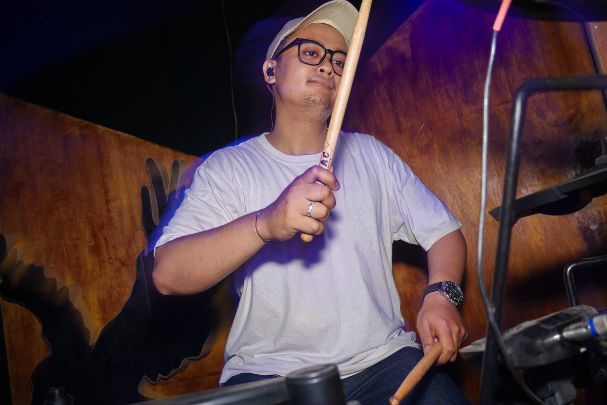 keceriaan waktu itu, thank you kencana! 
#athousandofhope #poppunk #poppunkindonesia #poppunkmusic #bandungpoppunk #indiemusic #atoh #menyerahmelangkah #terlalutinggi #untukteman