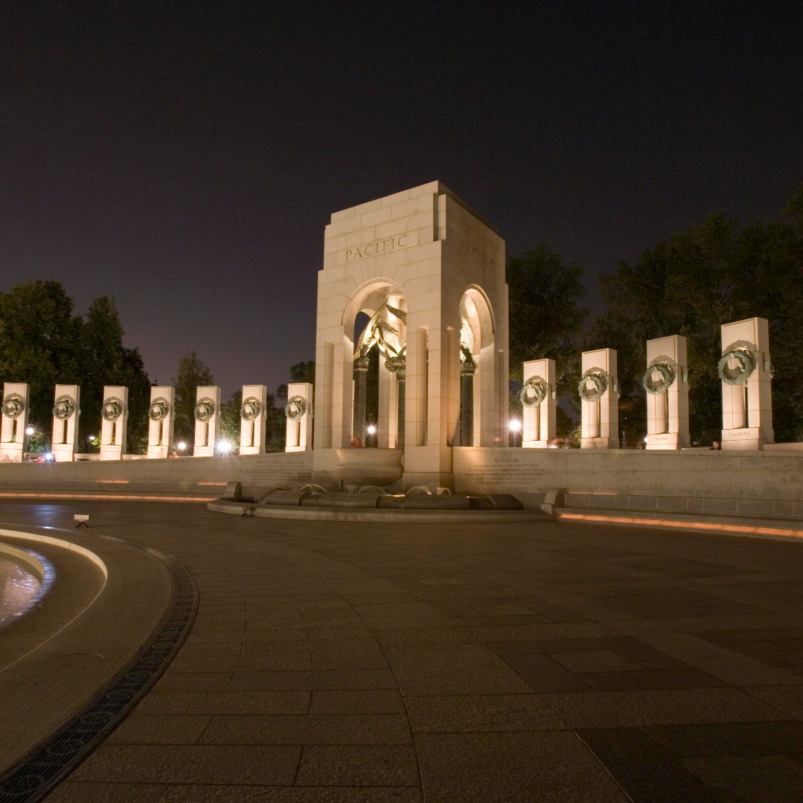NationalMallNPS's tweet photo. Heroes of World War II, code talkers used their native languages to create an unbreakable code that protected American communications from the enemy. Learn more about them at https://t.co/hGSdXeajYw
#NativeAmericanHeritageMonth https://t.co/ZvGiWVLdXA