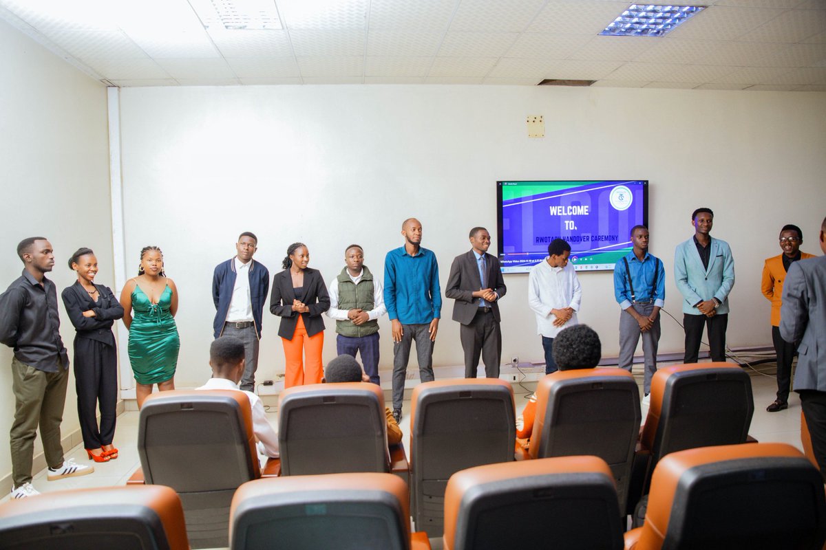 rwota_su's tweet photo. 🗣️"Good moments are never forgotten "
10/Nov/2024 #RWOTASU Committee 2024-2025 Handover ceremony & Welcoming Class of 2027 OT🇷🇼 students. https://t.co/Rk6Irnh4dg