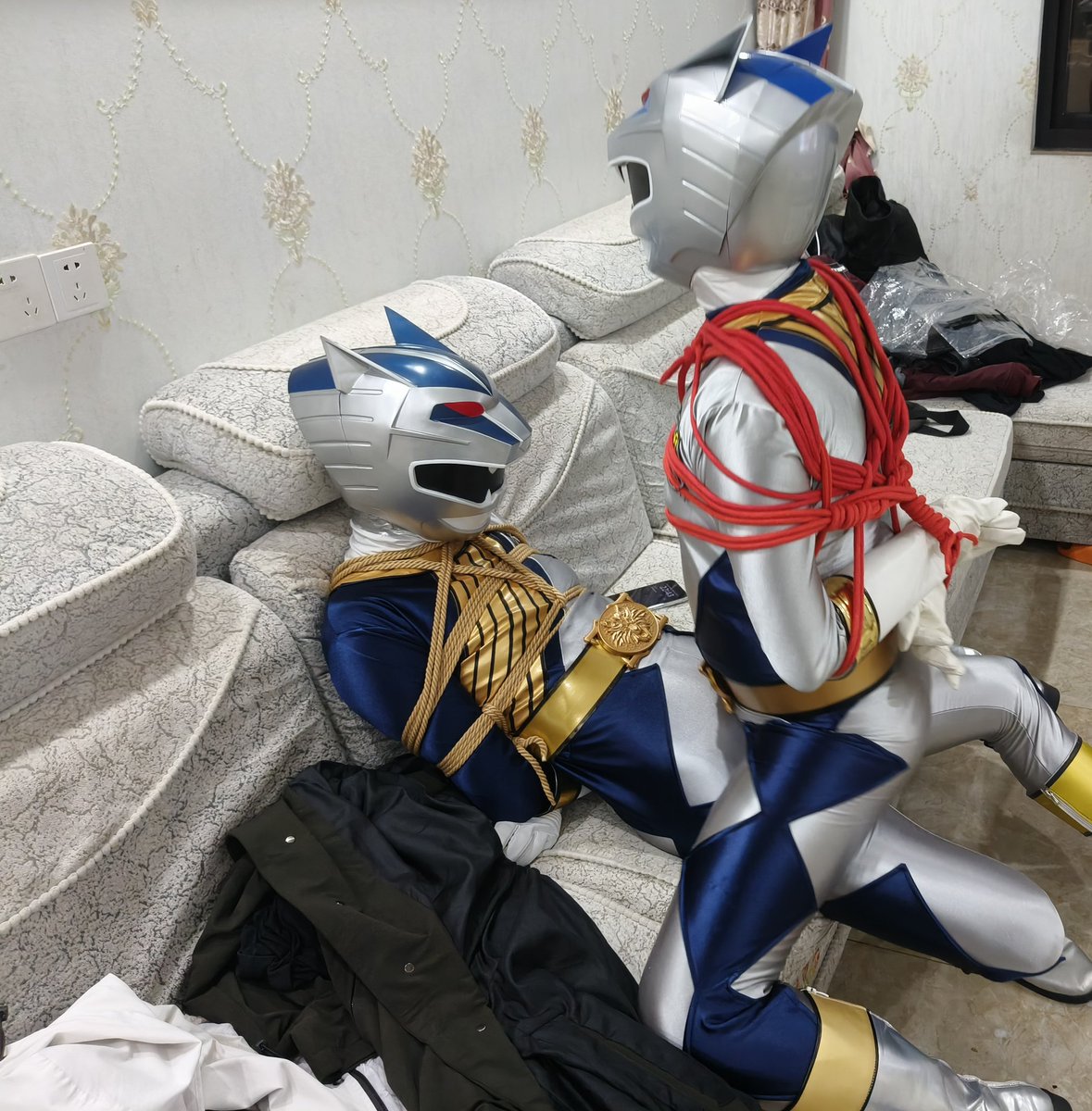 BlueMingLing's tweet photo. 会有人路过看见吗🤔 https://t.co/MnnJDdm1GA