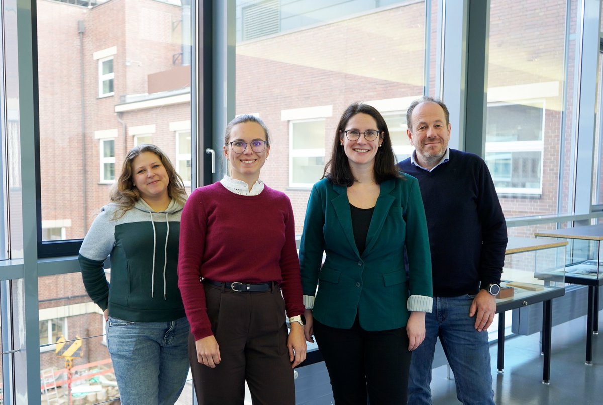 mpi_mr_hd's tweet photo. From science to start-up! ✨Today, the Institute is visited by the @MP_Innovation team from Munich, who give an input about their official start-up incubation program MAXimize, featuring key points such as invention and patenting, foundation, and more! 👀💪 https://t.co/KLtan6j4Ji