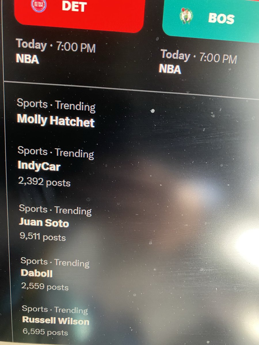 iRacingMyers's tweet photo. That’s funny. N25 song ideas sets some trends today… https://t.co/3RA8OQQoVZ