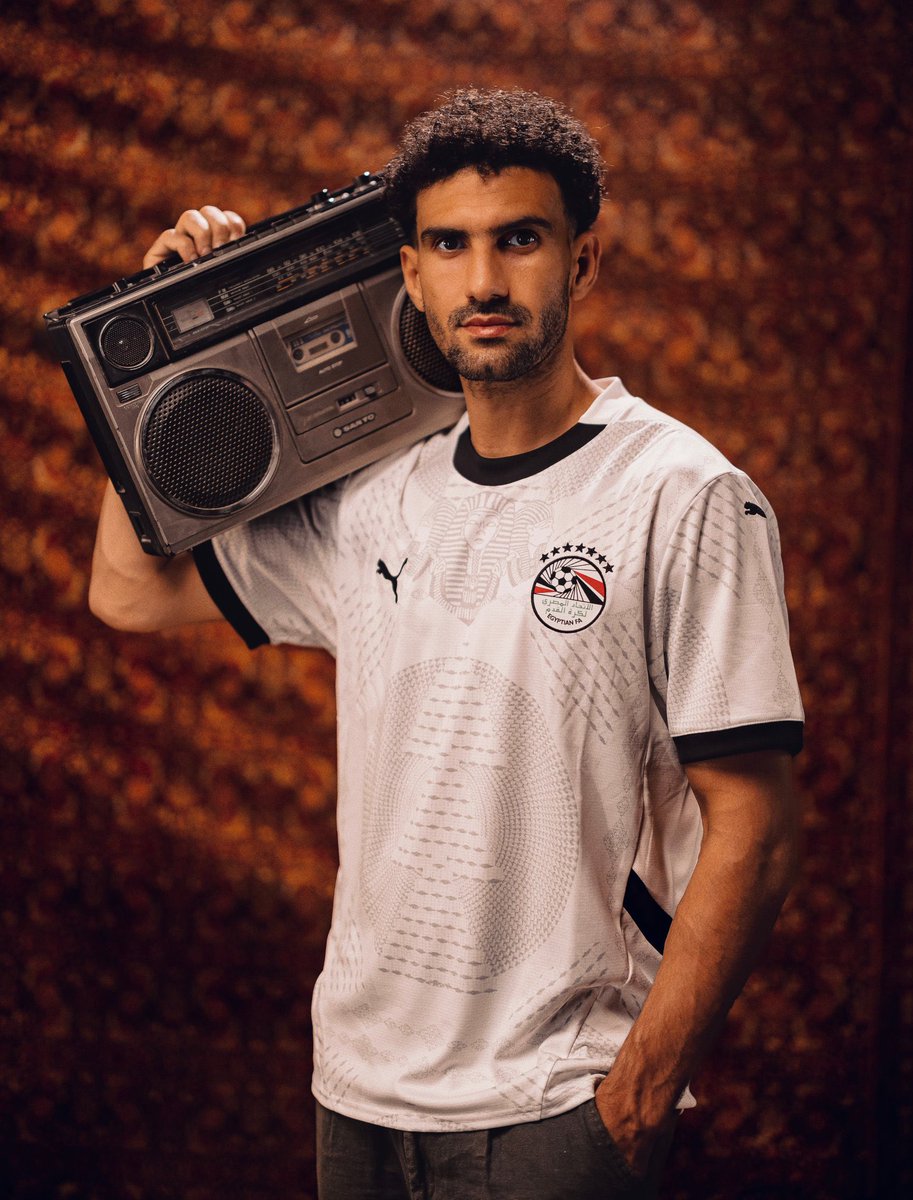 classicshirts's tweet photo. 🚨Shirt Alert🚨

Egypt's new home and away shirts are here!

The two designs feature Pharaoh inspired graphics running throughout.

What do you think? 🧐 https://t.co/20D51D0I3A