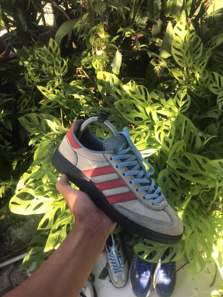isanevtrnn's tweet photo. barang kolpri
gt manchester size 38.5 lengkap no keychain
pernah reglue rapih + butuh repaint
BU berkedok #modalaway under 2jt
Izin pak @garagarafitra @udahaded @bibinsalahjalan @bukanepencupen @cowobangkit @Shamr00g https://t.co/uQkaKH5Y3Y