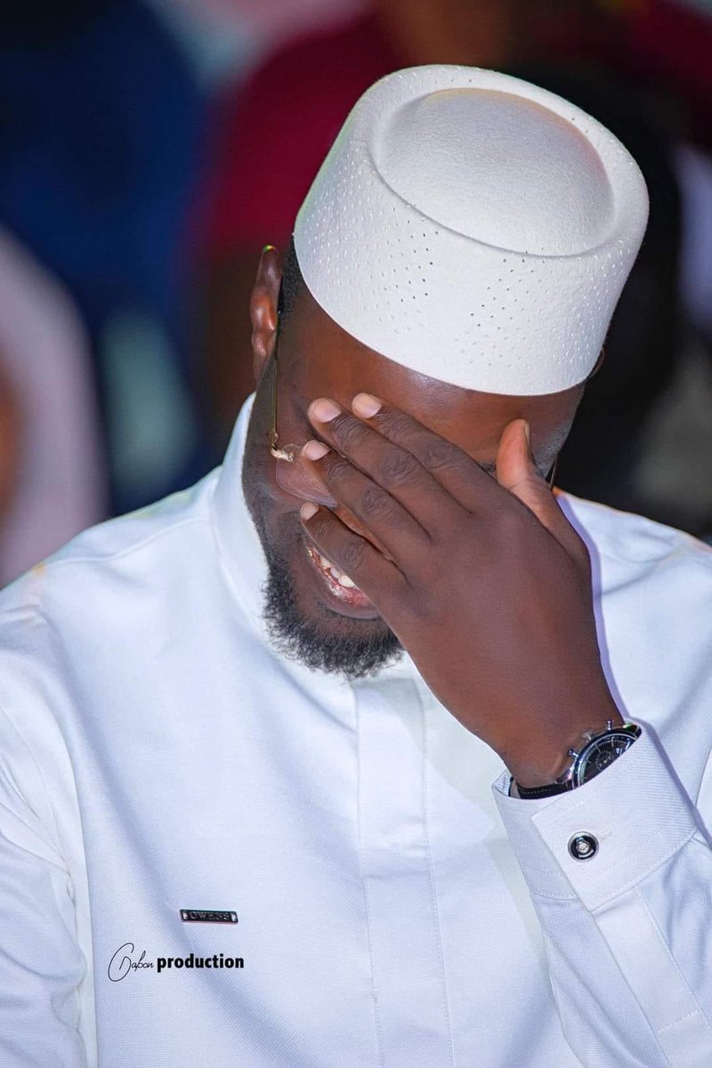 Si tu l’aimes encore plus mets fav ❤️ on avance