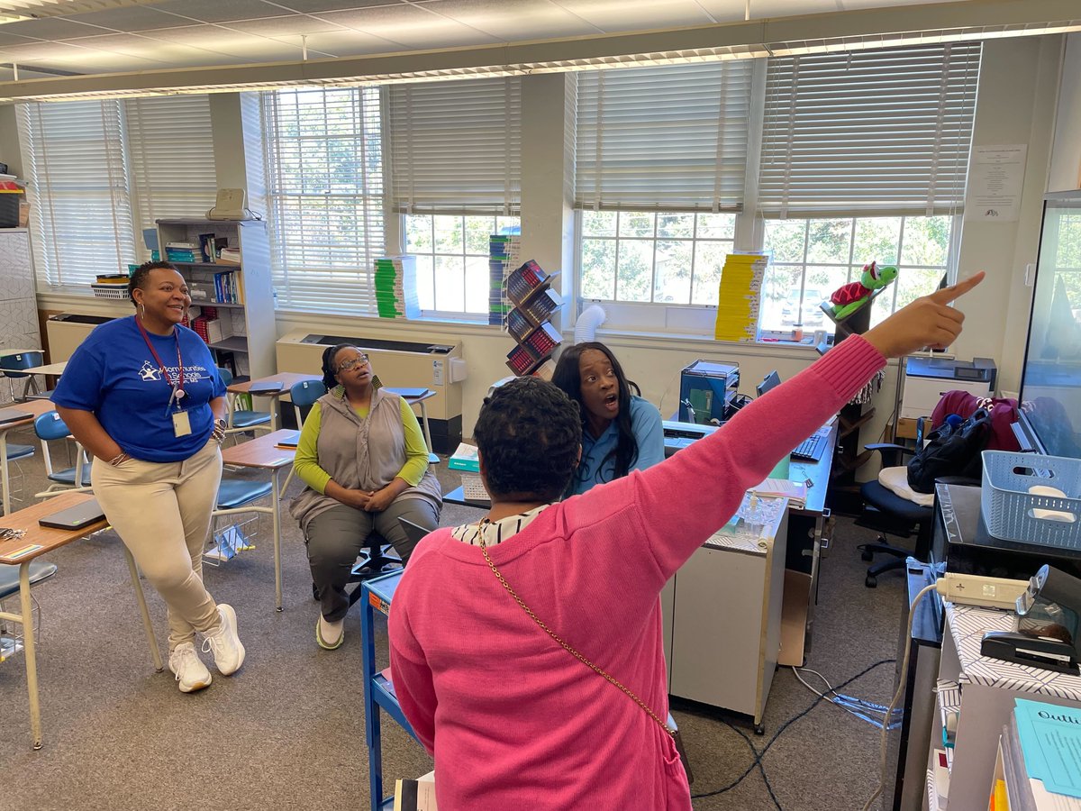 K1Education's tweet photo. #KidsFirst instructional Coach Erica Y. Frazier and the dedicated educators at Lanier High School joined forces in a dynamic planning session, crafting an instructional plan to guide students through every step of the writing process. #ELAForTheWin #JPS #MSDivision💙🧡 https://t.co/0zXVDJpH8R