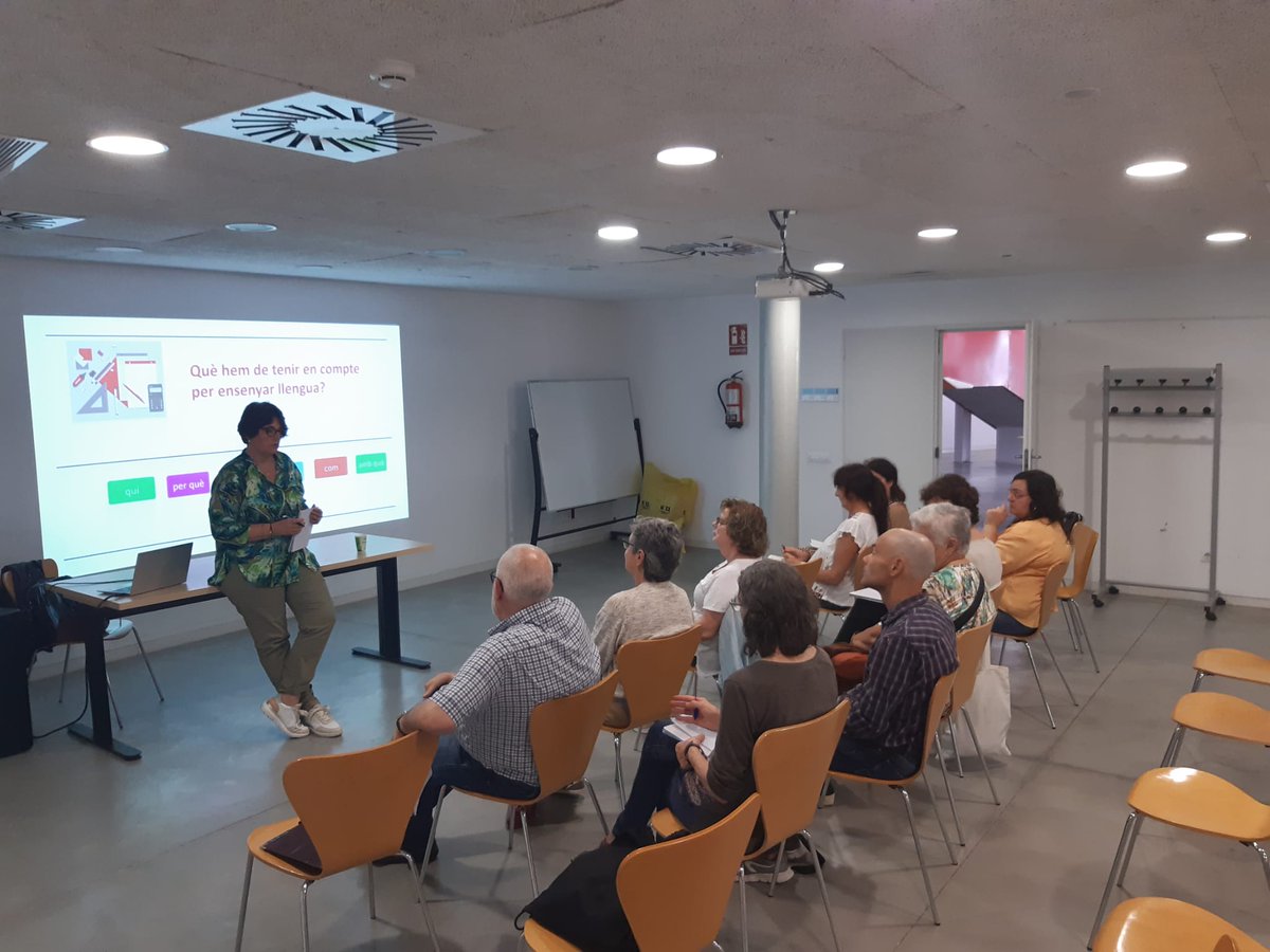 Càritas Diocesana de Girona tweet media