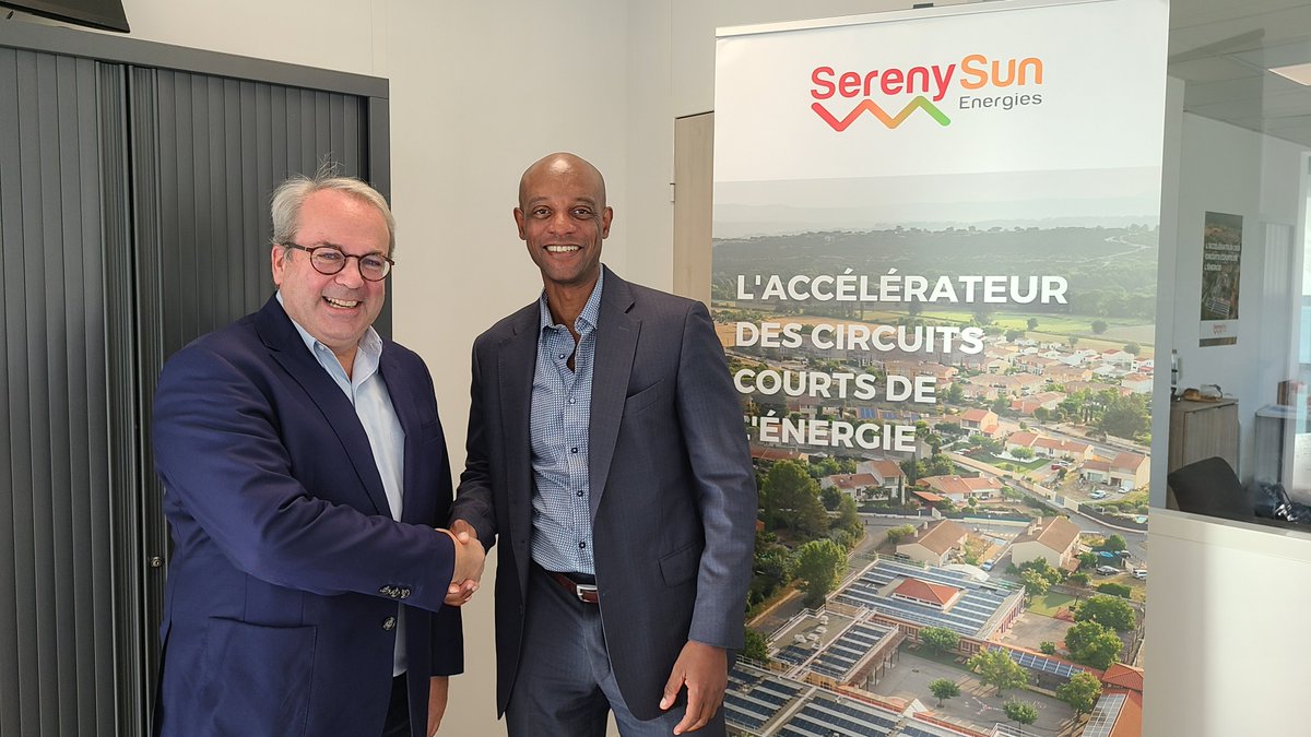 SerenySun's tweet photo. 🤝 SerenySun accélère sa croissance grâce à une levée de fonds de 3 millions d’euros, réalisée auprès du fonds à impact Terra Nea de @MaRegionSud, géré par @AnderaPartners.
Communiqué de presse en commentaire. 👇
#TransitionEnergetique #EnR #CircuitsCourts #CommunauteEnergie https://t.co/TmIxlfYz2L