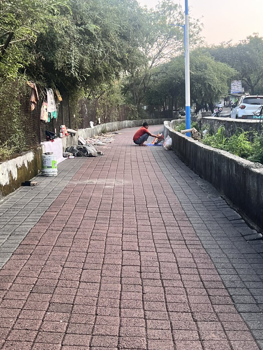 rashmitambe's tweet photo. Will we ever have footpaths which are actually meant for walking ? This is the footpath on beautiful Taljai hill - this person has occupied almost 50-70 feet long space in last 6 months. Why can’t we keep our hills free of encroachment? !#savepunehills 

@PMCPune @mohol_murlidhar https://t.co/lL3bH08bo3