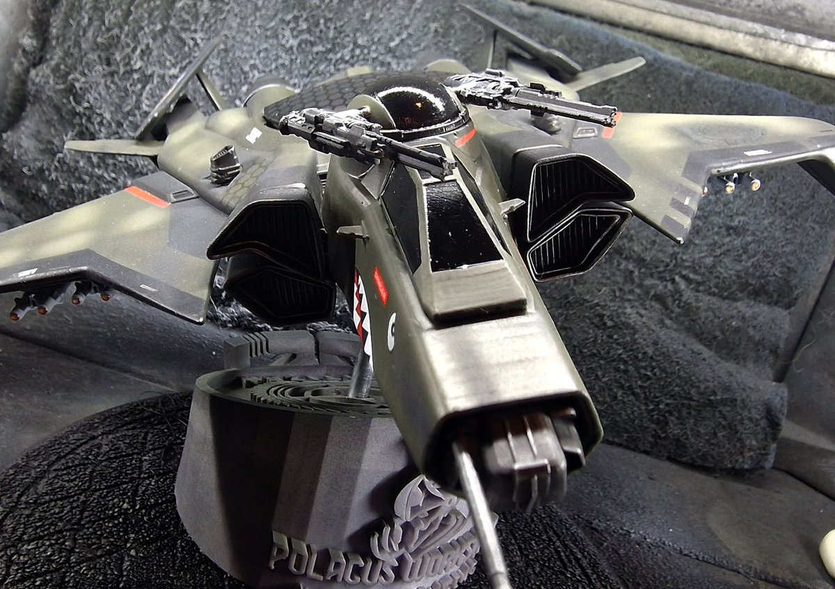 Polacus_W's tweet photo. Is this ship pretty or ugly?
I really don't know what to think...
Maybe with a touch AH64apache🤔
#StarCitizen #polacusworkshop
#spaceship https://t.co/BWwIwa3nnm