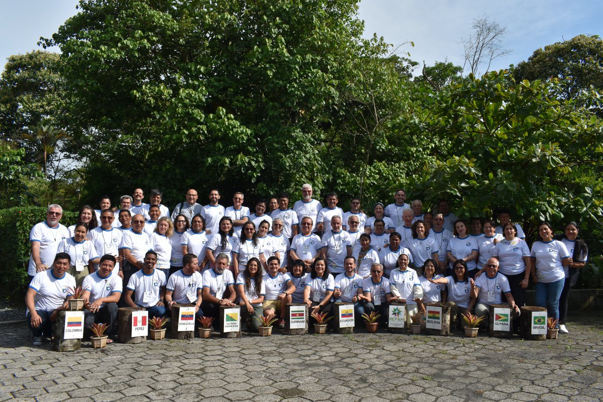 repam_amazonia's tweet image. El Comité Ampliado de la #REPAM finalizó su encuentro presencial en el #Puyo, Amazonía ecuatoriana reconociendo que en los escenarios para la defensa de la vida y el territorio amazónico persisten amenazas que se hacen cada vez mayores.