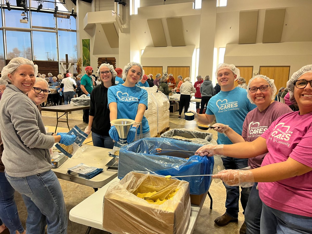 federatedins's tweet image. We are proud of our amazing team of 70 employees who joined the effort to pack an incredible 101,088 meals with Feed My Starving Children! 🎉 At Federated®, we are honored to sponsor such an impactful cause, making a difference in the lives of many. 

#FederatedCares #FMSC