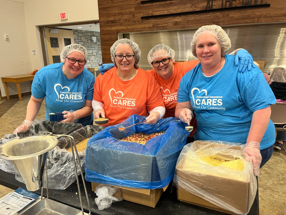 federatedins's tweet image. We are proud of our amazing team of 70 employees who joined the effort to pack an incredible 101,088 meals with Feed My Starving Children! 🎉 At Federated®, we are honored to sponsor such an impactful cause, making a difference in the lives of many. 

#FederatedCares #FMSC