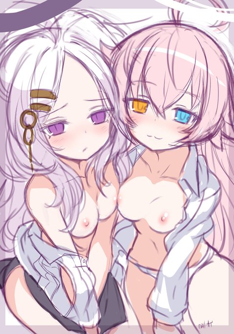 新刊の表紙を検討中φ('・ω・`) 