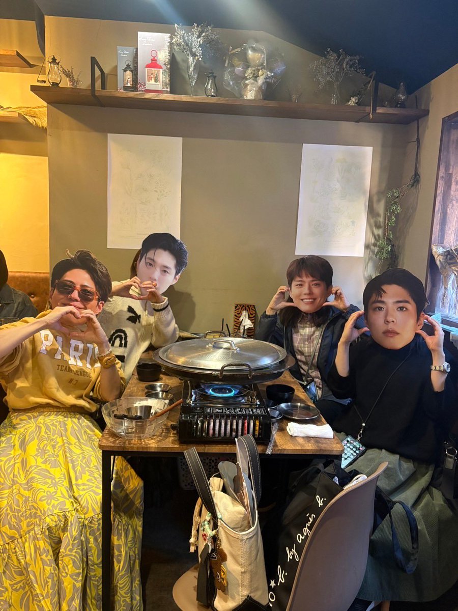 SHIHO_BOGUM's tweet photo. #daol で面活🩵
鍋めっちゃうまうまだった🩵テブラーシカ面🫶
どのボゴミもだーいすきだよ🩵🩵🩵🩵
@BOGUMMY #ParkBoGum #パクボゴム #ぼごむっち #박보검 #面活 #面活ぼごむっち https://t.co/2nhxaJyFbK