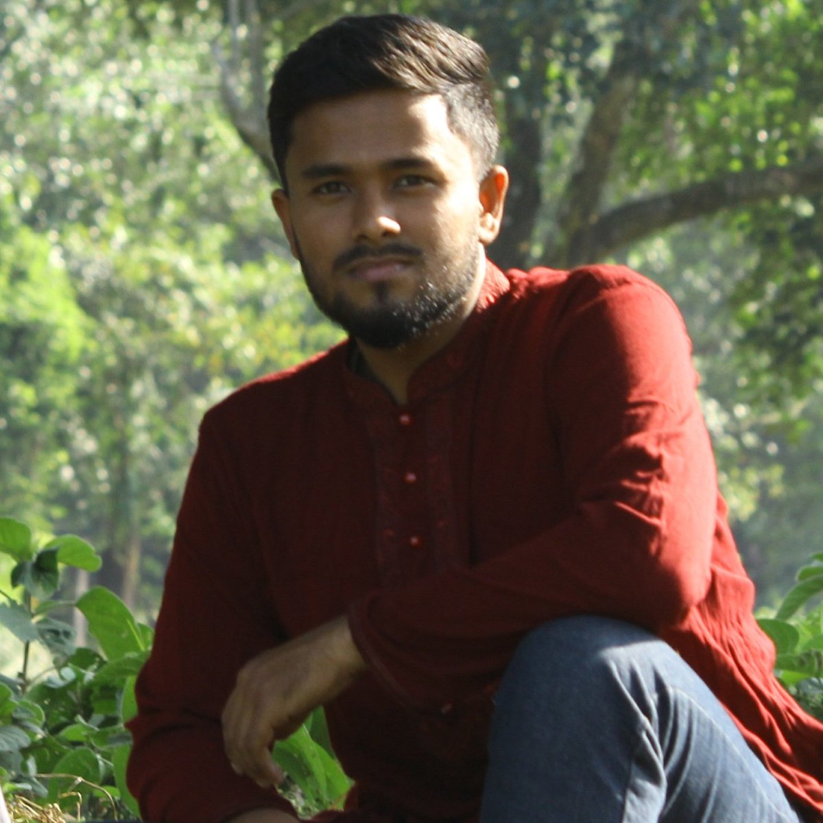IAm_TheBests's tweet photo. পোজ পাজ বেশী বাল না তাই হালকার উপরে ঝাপসা 😉. 
.
.
.
#iamthebest #funny #work #picoftheday  #photochallenge #photography #photooftheday #photographychallenge #iamthebestarmy https://t.co/zPgqyTnZBG