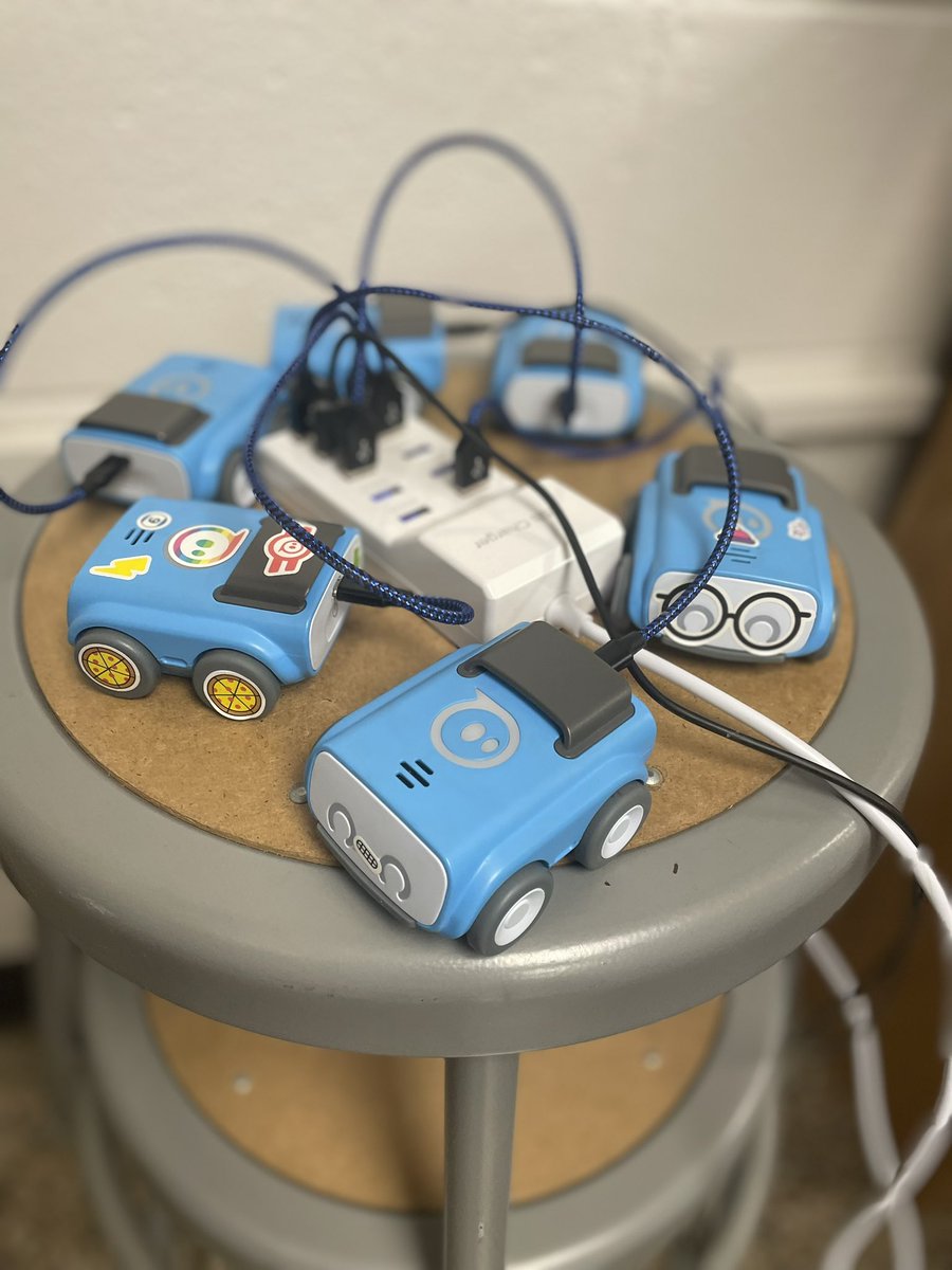 Emily-Anne Davis tweet media