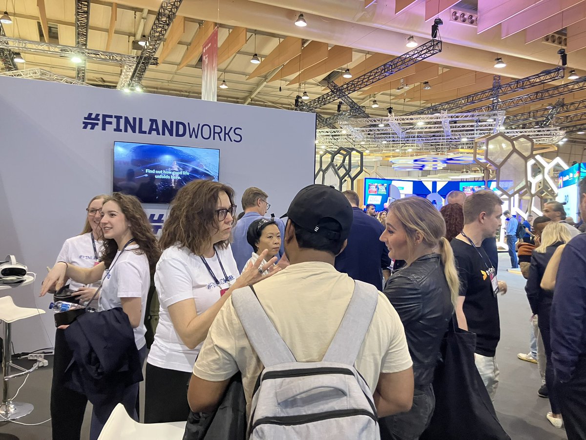 Finland in Portugal tweet media