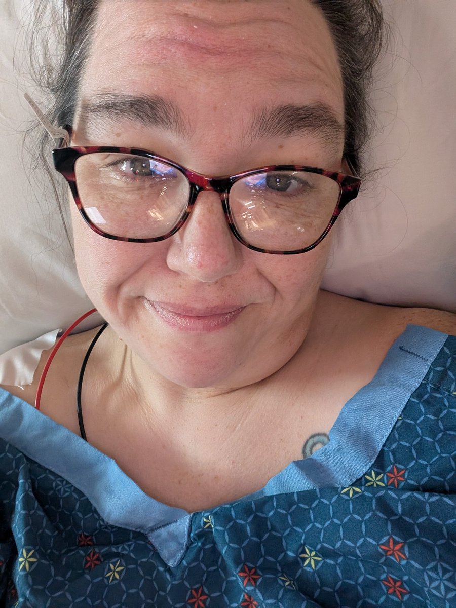 Lzzy_Bathory's tweet image. Wakey wakey, eggs and bakey!
Grand Rising motherfuckers.  Went on walkies around the floor.  Gotta stay motivated so I can go home and let the real healing begin.  Looking forward to a GIANT juice with some Hash 2.0 from @spoonfulofdank_
#SpinalFusion #CannabisCommunity #Healing