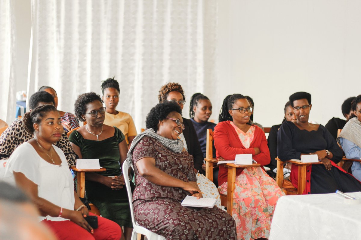 avsirwanda's tweet photo. AVSI Rwanda is training teachers from 33 schools in Kamonyi and 23 in Ruhango, equipping them to identify early signs of #mentalhealth problems and behavioral issues among students. Together, we’re creating safer, more supportive learning environments #Education #CAREproject https://t.co/QrgdZOOcqA