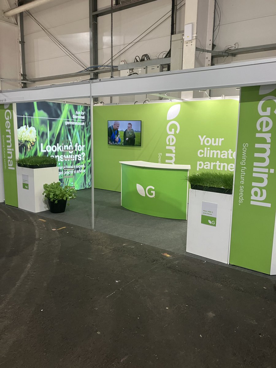 Finishing touches to the for <a href="/AgriScot/">AgriScot</a>  come along to stand 20 in the Highland hall to discuss all things forage with <a href="/BrownKeech/">Harley Brown-Keech</a>