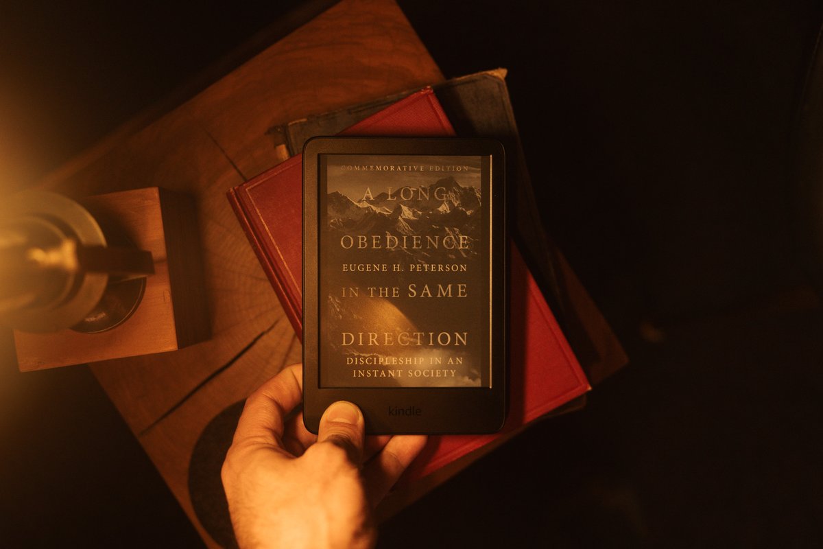 New video on five books I'm reading this Fall. 

The thumbnail photoshoot for this set was so fun! Hope you all enjoy it.