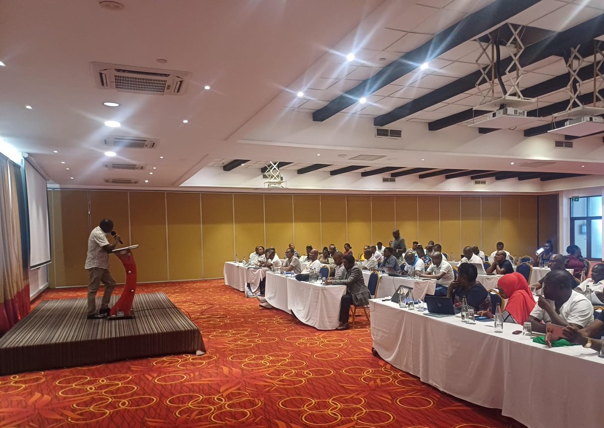 KCOA_Official's tweet photo. Hon. Albert Taiti giving his final remarks to County Directors of Clinical Services at @PrideinnHotels 
#26thKCOA_ASC 
#PrimaryHealthcare 
#nextlevel #revitalise 
@MOH_Kenya @kUCOofficial @GACOPA_official https://t.co/8whmKeLD3m