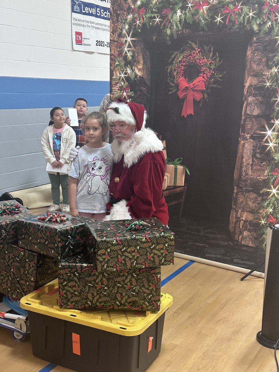 Santa is visiting <a href="/SmyrnaPrimary/">Smyrna Primary</a> today! 🎅🎄