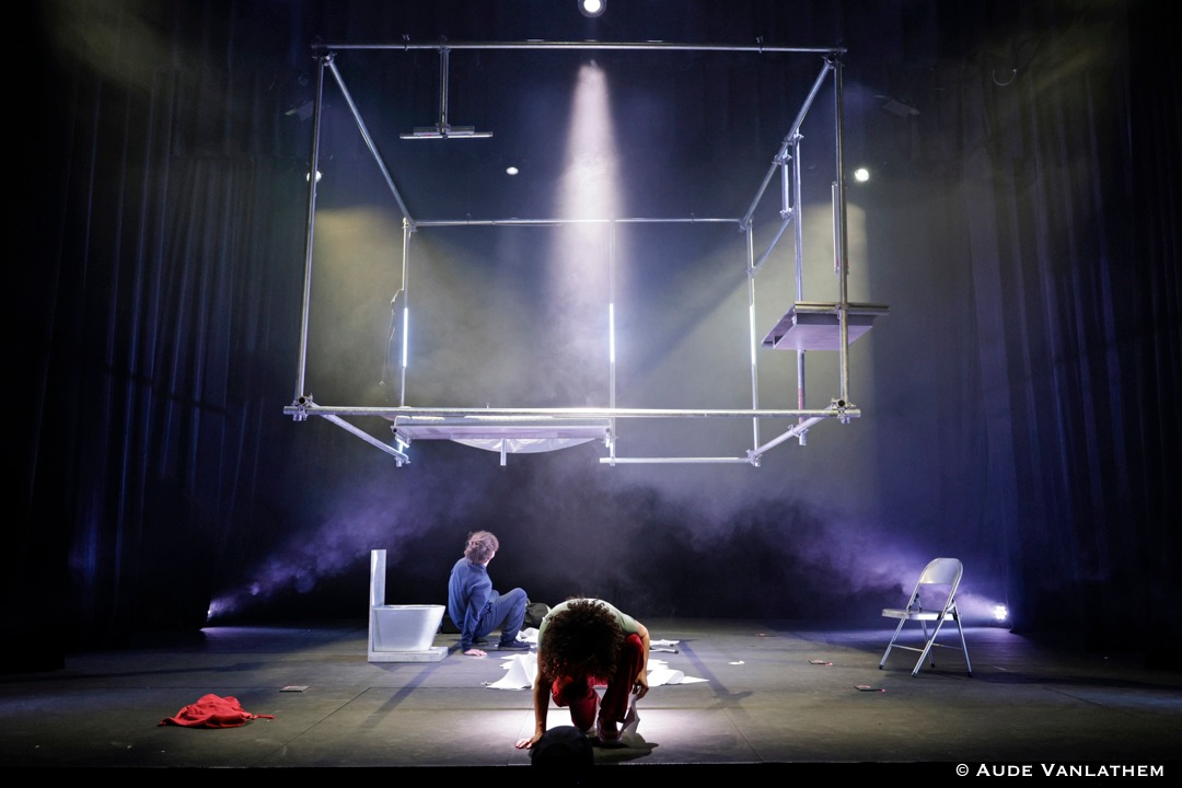 [ DROIT DE LA JEUNESSE ]  Ces 14 &amp; 15.11 au CCN, au départ du spectacle J.O.N.A.S.&amp; Sofia, la Fac de droit de l'<a href="/UNamur/">UNamur</a> pose une série de regards croisés sur la jeunesse en détention et les espoirs de réinsertion
➜ unamur.be/fr/agenda/renc…