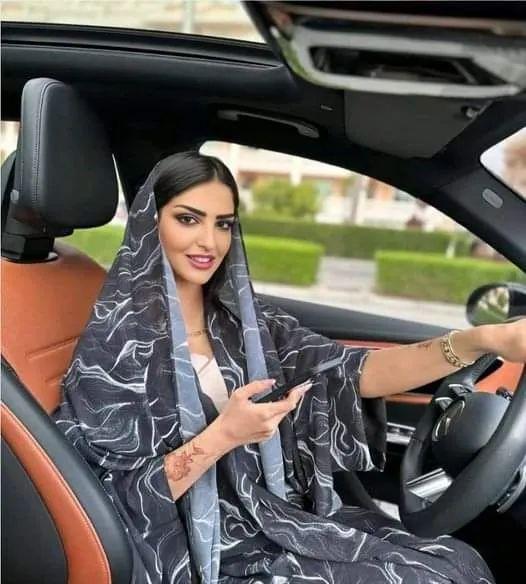 nyt80750's tweet photo. ريم قامت بأرسال صوره لك 
💬.     
تريد الأميرة ريم إرسال رساله لك
تفائل بالله واكتب يارب
متصل الآن 🟢 https://t.co/gZCFNoswuC