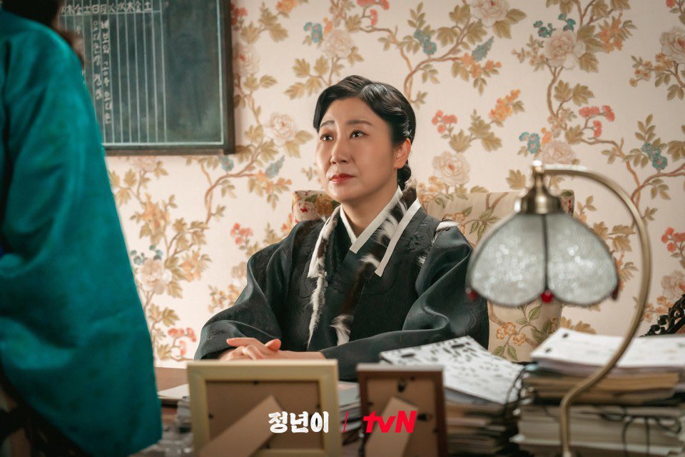 Ramiran_FCN's tweet photo. <정년이> 현장포토.🥹
cr.tvn

#라미란 #罗美兰 #ramiran 
#정년이 #正年 https://t.co/k9LdTC7mSk