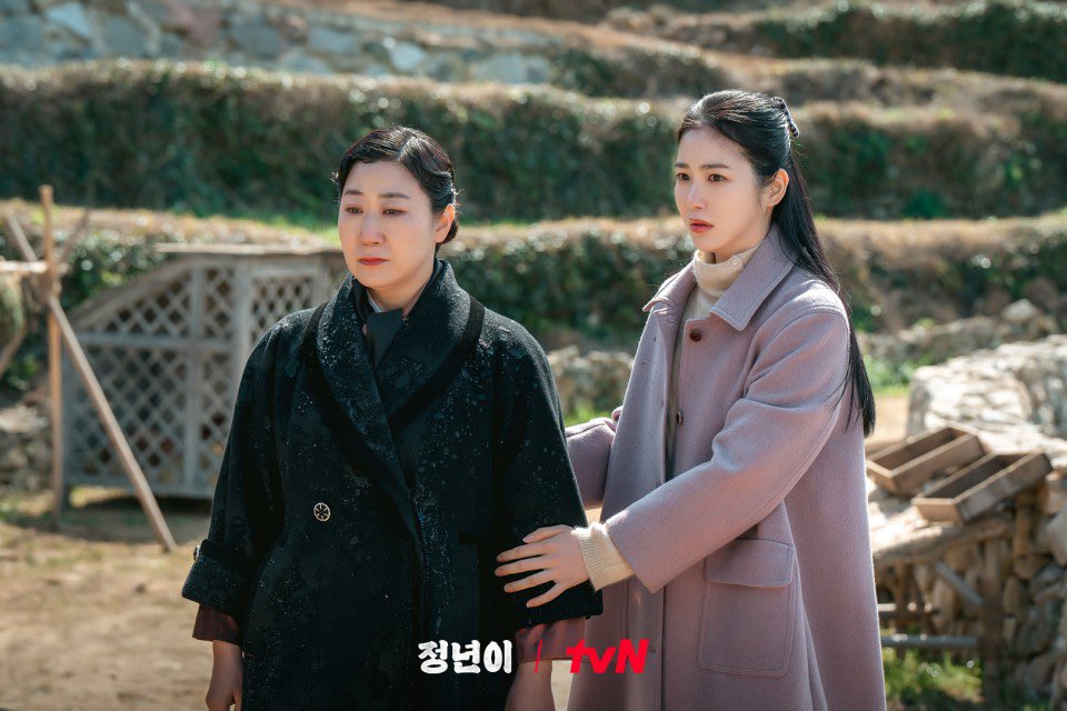 Ramiran_FCN's tweet photo. <정년이> 현장포토.🥹
cr.tvn

#라미란 #罗美兰 #ramiran 
#정년이 #正年 https://t.co/k9LdTC7mSk