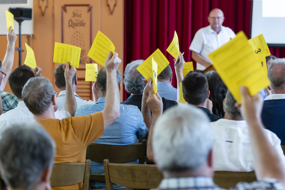 Sieben Ersatzwahlen stehen auf dem Programm der 41. Regionalversammlung, die am 12. Dezember 2024 in Ostermundigen tagt. Die 74 Gemeindepräsidien der Region Bern-Mittelland entscheiden zudem über das Budget 2025: tinyurl.com/3sens9cz