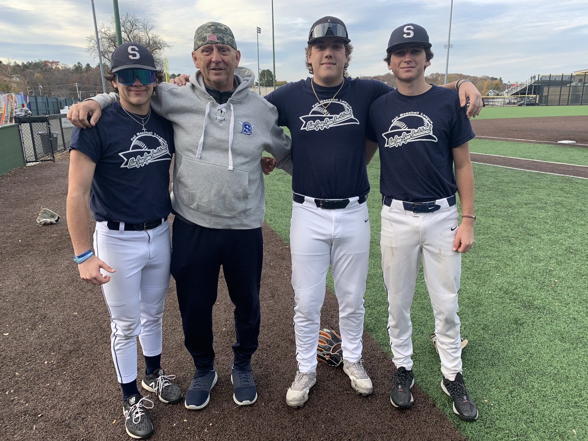 Congrats Caden, Nate,and Zach for repping our Fall Ball squad in the Fall all star game at Fraser Field on Sunday! A special thanks to Mr Berube who ran the team again this fall! March 17 is right around the corner! ⁦<a href="/SportsBigBlue/">@sportsbigblue</a>⁩ ⁦<a href="/SwampMiddle/">SMS</a>⁩ ⁦@sps01907⁩