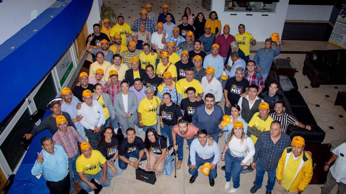 ingmirnamis's tweet photo. 🟡 Este lunes 11 de noviembre dimos un paso firme y decisivo al presentar las propuestas de la Planilla Amarilla frente a las agremiadas y agremiados del @cicej_, en el auditorio Enrique Dau Flores. https://t.co/LijRTZ1YVN