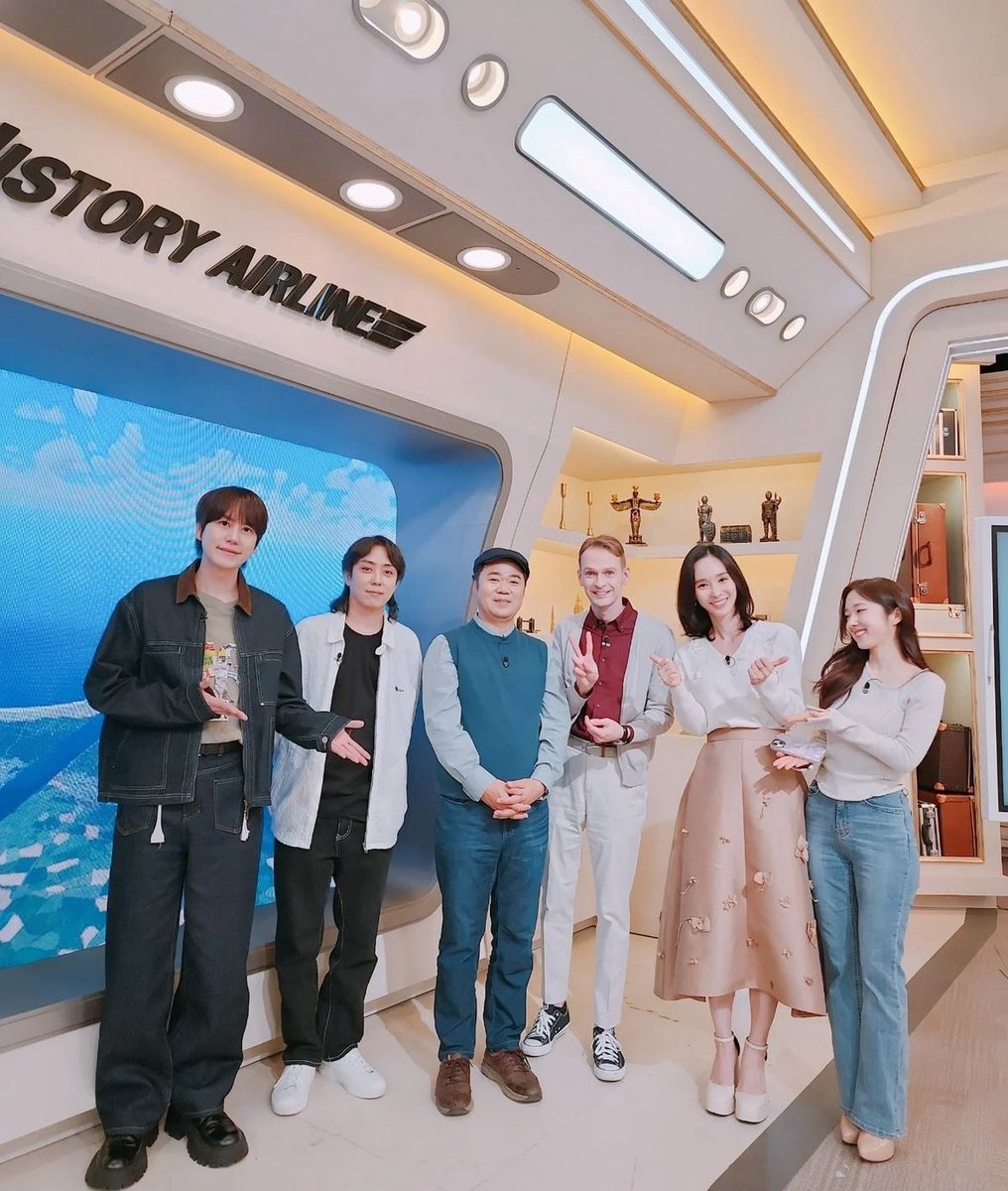 조은사이 진짜 조은느낌이다
이 말고는 완벽한 말을 구사하지 못하겠음