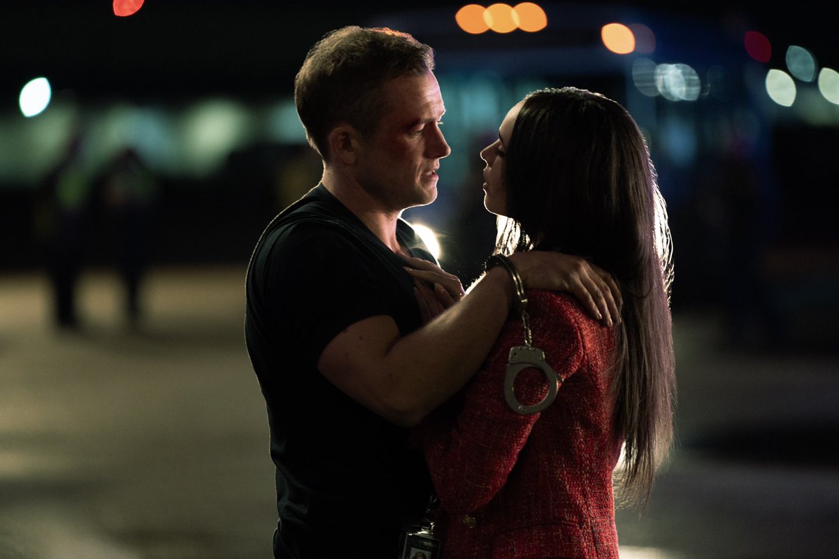 Ethan &amp; Nora. ♥️✈️ <a href="/netflix/">Netflix</a> #CarryOn