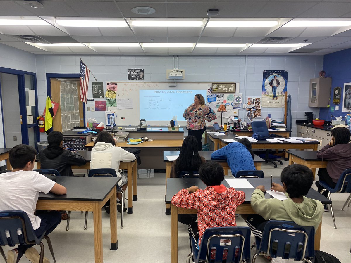 Julie Morris tweet media