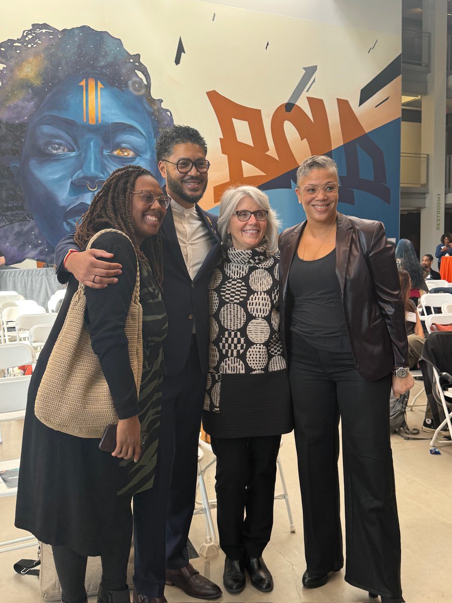 Makeeba McCreary (@makeebamccreary) on Twitter photo Thank you, <a href="/EmbraceBOS/">Embrace Boston</a> & <a href="/askimari/">Imari Paris Jeffries</a>, for inviting me to give the keynote address at last week's Embrace Arts & Culture Summit. And what better place to discuss arts and culture than with our hosts at <a href="/MassArt/">Massachusetts College of Art and Design</a>! Thank you, <a href="/EmbraceBOS/">Embrace Boston</a> & <a href="/askimari/">Imari Paris Jeffries</a>, for inviting me to give the keynote address at last week's Embrace Arts & Culture Summit. And what better place to discuss arts and culture than with our hosts at <a href="/MassArt/">Massachusetts College of Art and Design</a>!
