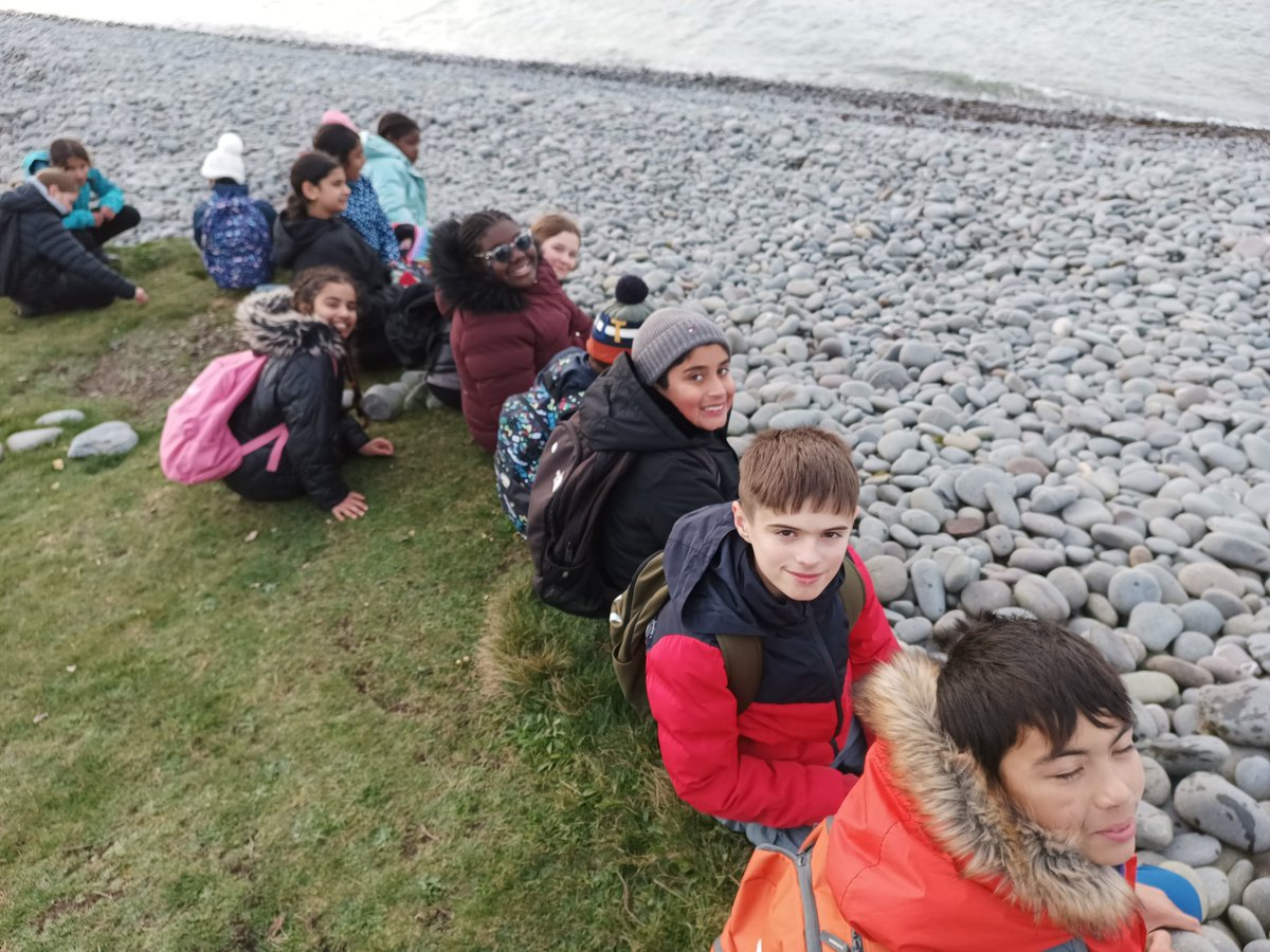 A beautiful coastal walk this afternoon for Year 6