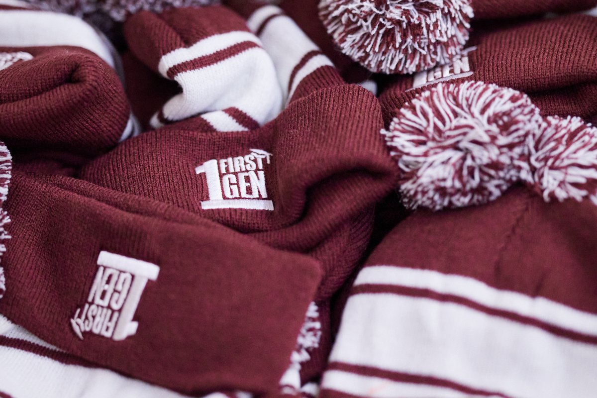 UofOklahoma's tweet image. We had such an amazing time last week hosting our first-generation community for #FirstGenDay and connecting them with the myriad resources available to OU first-gen students on campus.

#CelebrateFirstGen | @go2ou