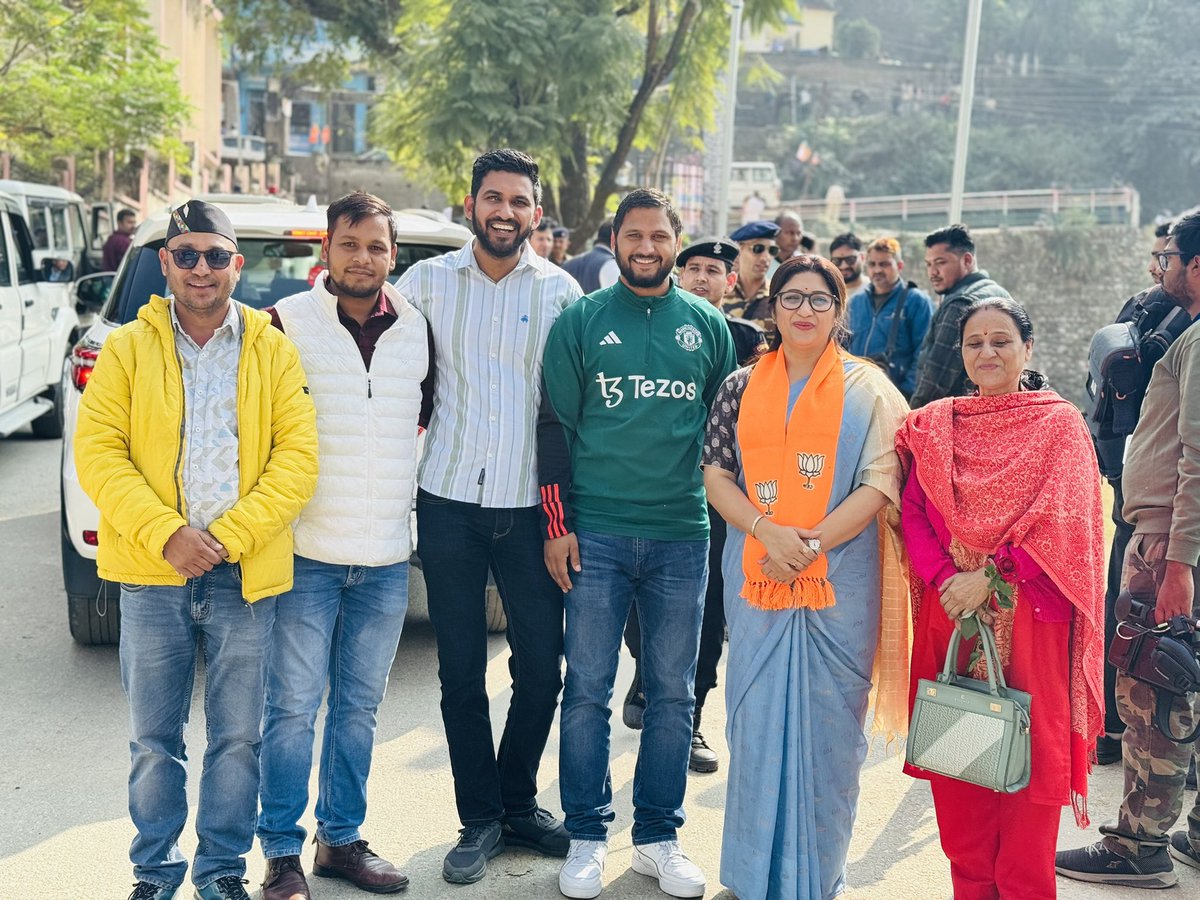Dr Sudhirr Joshi (@sudhirjoshii) on Twitter photo केदारनाथ विधानसभा उपचुनाव में :-
आज अगस्तमुनि में मुख्यमंत्री Pushkar Dhami जी…..
Asha Nautiyal जी जिंदाबाद ……<a href="/ShriKedarnath/">श्री केदारनाथ</a> #kedarnath केदारनाथ विधानसभा उपचुनाव में :-
आज अगस्तमुनि में मुख्यमंत्री Pushkar Dhami जी…..
Asha Nautiyal जी जिंदाबाद ……<a href="/ShriKedarnath/">श्री केदारनाथ</a> #kedarnath