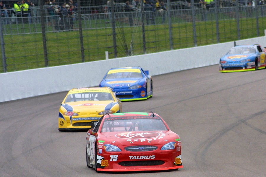 AscarRacing's tweet photo. #JohnSteward 🇬🇧 (7⃣5⃣ Steward Racing Ford Taurus) at #DaysOfThunder Rounds 11 & 12 on October 3rd 2004.
Weekend Results:
R11 - 6th
R12 - 11th
2004 Championship Position: 🥈 - 1720 Pts
Wins: 1
📸 Mark Coull / Steve Adams
#ASCAR #Rockingham #AscarRacing #RockinghamMotorSpeedway https://t.co/xFNLwVFAIj