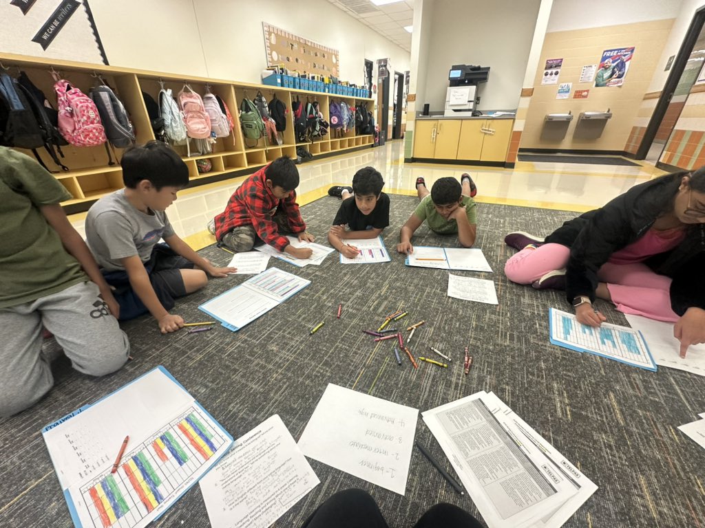 Samantha Hank tweet media