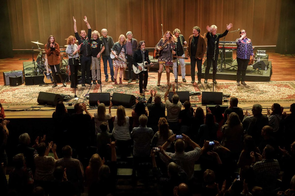 NittyGrittyDirtBand tweet media