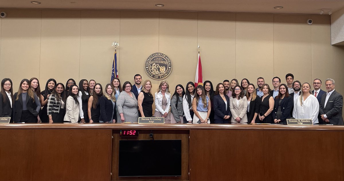 On November 12, 2024, the Third District Court of Appeal hosted a group of Master of Laws (LL.M.) students from Florida International University College of Law.