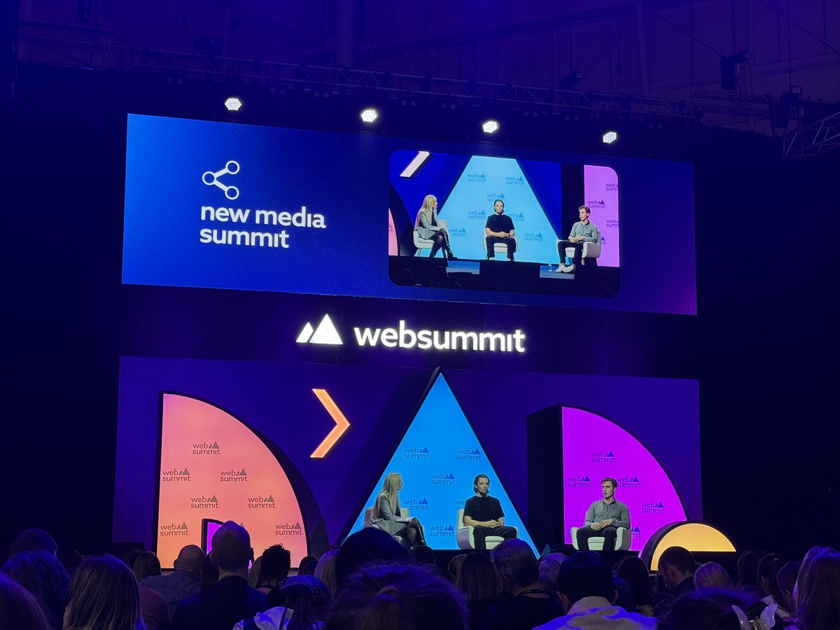 browserd's tweet image. I’m a firm believer in long form content. Have been since the beginning of my digital adventure, a long, long time ago.
With @thenewsmovement director Rebecca Hutson, @EricStruk and @Slogo in “TikTok to Tolstoy: can social media do long form content?”
#WebSummit #webSummit2024